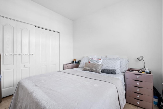 15490 SW 18th Ln, Miami, FL 33185 - bedroom featuring a closet