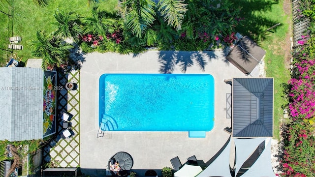 7850 NW 53rd Ct, Lauderhill, FL 33351 - aerial view of a pool area