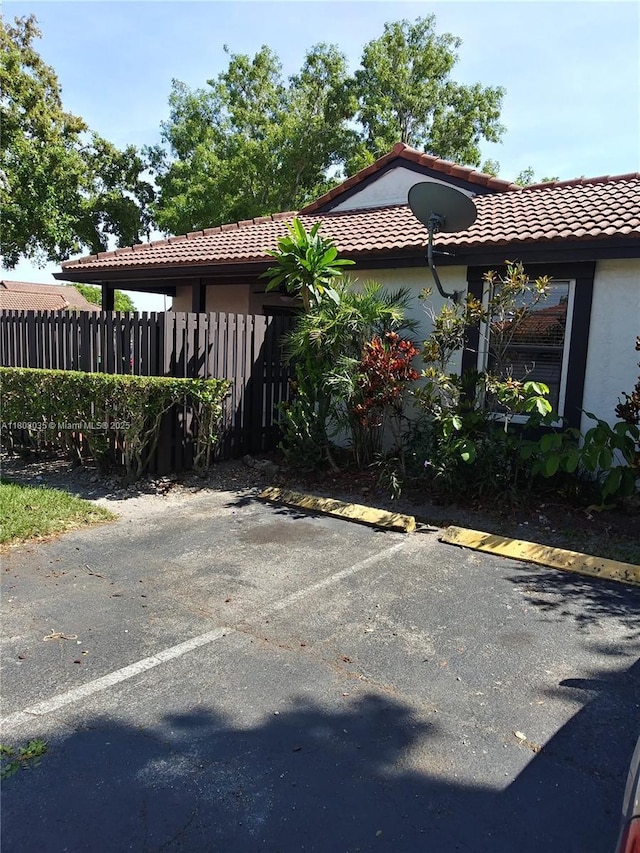 15210 SW 48th Ter Unit H-83, Miami, FL 33185 - view of uncovered parking lot