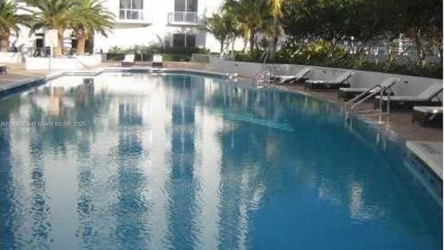 1050 Brickell Ave Unit 202, Miami, FL 33131 - view of community pool