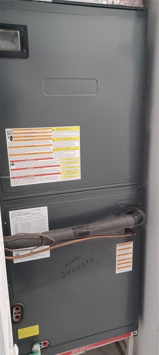650 E 55th St, Hialeah, FL 33013 - detailed view of heating unit