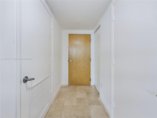 350 S Miami Ave Unit 3013, Miami, FL 33130 - hallway featuring baseboards