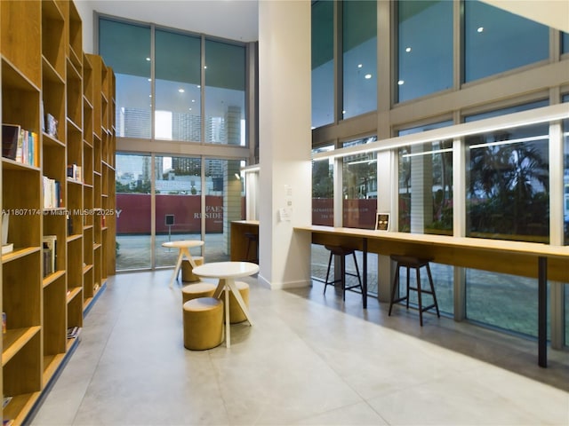 350 S Miami Ave Unit 3013, Miami, FL 33130 - lobby featuring a towering ceiling