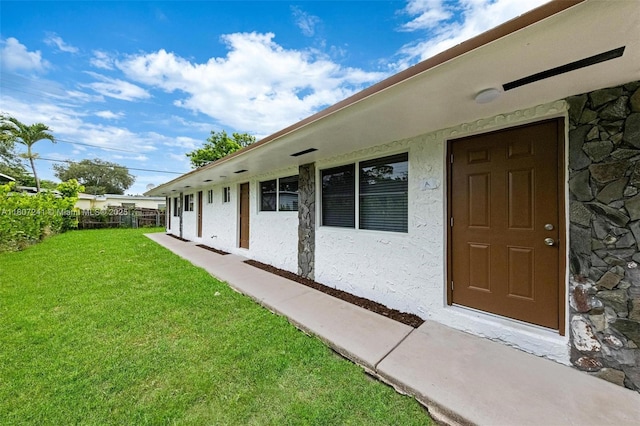 6121 SW 40th Ct, Miramar, FL 33023 - view of yard