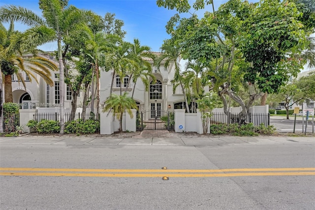 827 SE 2nd Ct, Fort Lauderdale, FL 33301 - photo 43