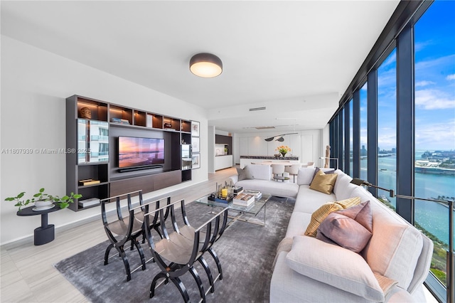 1000 Biscayne Blvd Unit 3201, Miami, FL 33132 - view of living area