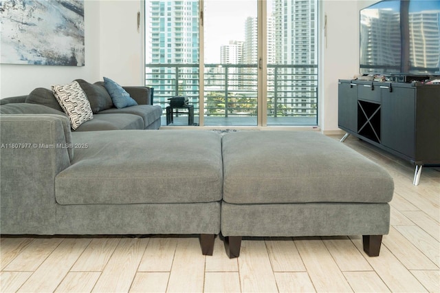 325 S Biscayne Blvd Unit 1521, Miami, FL 33131 - photo 19