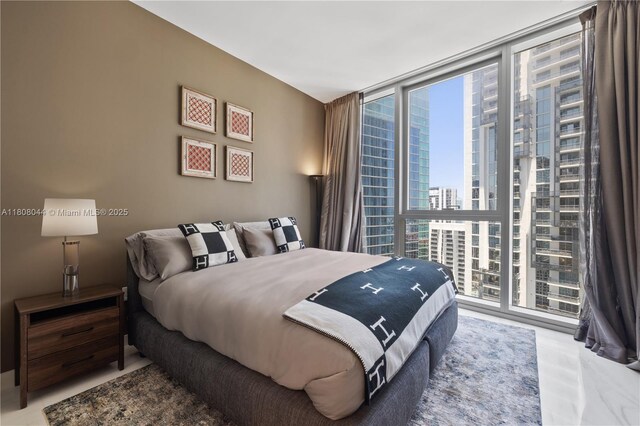 300 Biscayne Blvd Way Unit 3104, Miami, FL 33131 - bedroom with multiple windows, expansive windows, and a view of city