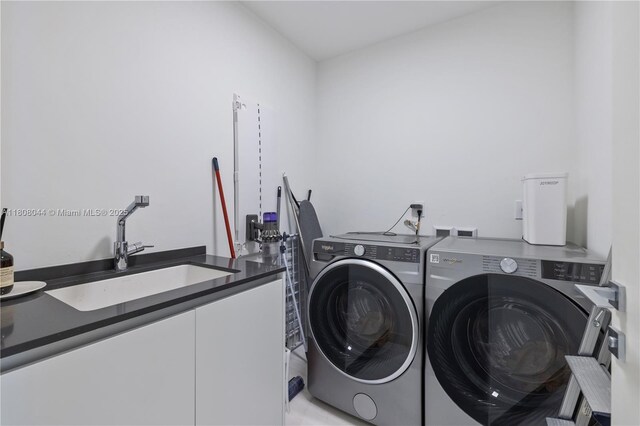 300 Biscayne Blvd Way Unit 3104, Miami, FL 33131 - laundry area with washing machine and dryer
