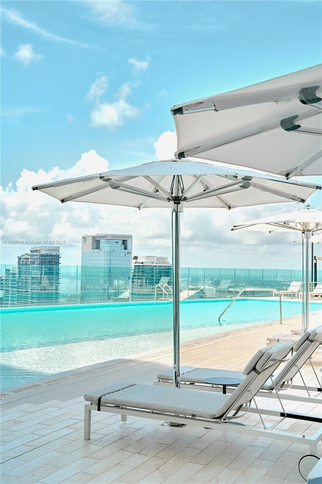 300 Biscayne Blvd Way Unit 3104, Miami, FL 33131 - view of community pool