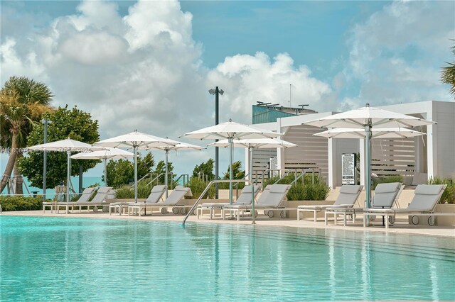 300 Biscayne Blvd Way Unit 3104, Miami, FL 33131 - community pool with a patio area