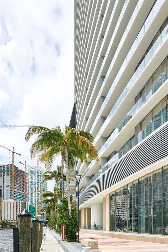 300 Biscayne Blvd Way Unit 3104, Miami, FL 33131 - view of building exterior