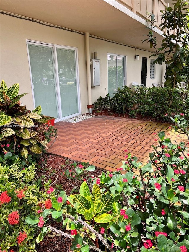 14360 Strathmore Ln Unit 102, Delray Beach, FL 33446 - view of patio