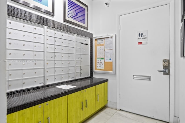 1401 SW 22nd St Unit 701, Miami, FL 33145 - surrounding community featuring mail area