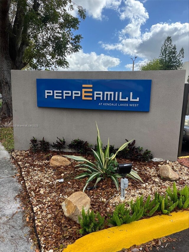 8004 SW 149th Ave Unit C102, Miami, FL 33193 - exterior view of stucco siding
