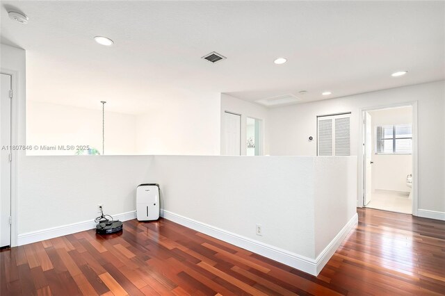 850 Nandina Dr, Weston, FL 33327 - spare room featuring dark wood-type flooring, recessed lighting, baseboards, and a smoke detector