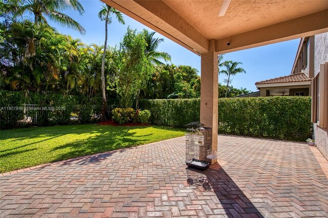 850 Nandina Dr, Weston, FL 33327 - view of patio
