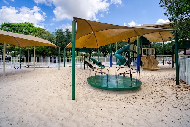 850 Nandina Dr, Weston, FL 33327 - view of communal playground