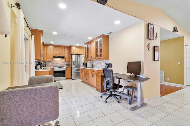 11186 NW 21st St, Coral Springs, FL 33071 - office area featuring recessed lighting, light tile patterned flooring, lofted ceiling, and baseboards