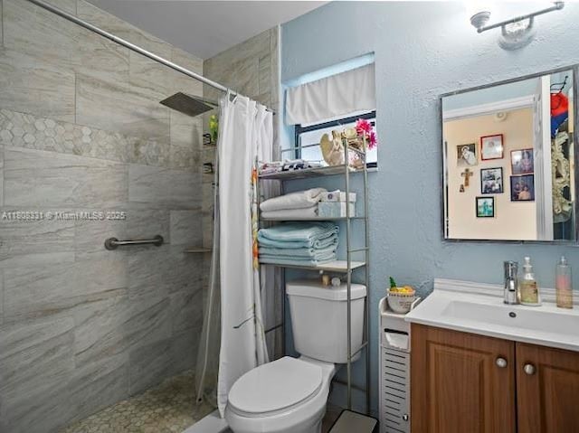 15824 Cotswold Ct, Davie, FL 33331 - full bathroom featuring vanity, toilet, and tiled shower