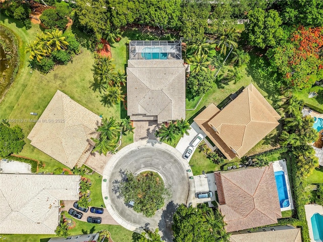 3945 Heron Ridge Ln, Weston, FL 33331 - bird's eye view of a pool