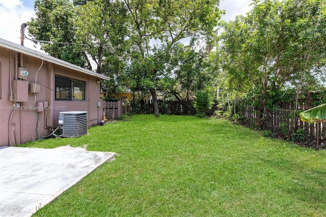 4960 NW 11th Ct, Lauderhill, FL 33313 - view of yard featuring cooling unit