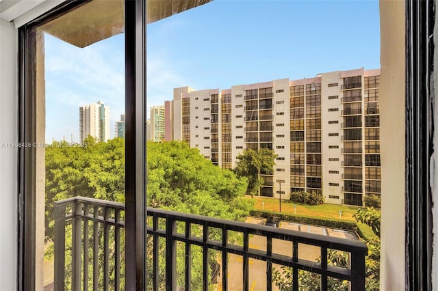 16919 N Bay Rd Unit 521, Sunny Isles Beach, FL 33160 - view of balcony