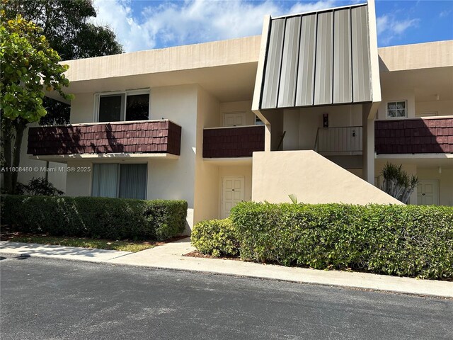 2701 Palm Aire Dr Unit 104, Pompano Beach, FL 33069