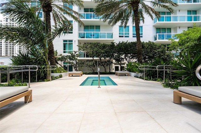 950 Brickell Bay Dr Unit 4007, Miami, FL 33131 - view of swimming pool