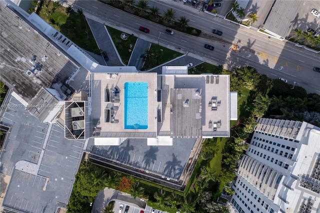 2841 N Ocean Blvd Unit 1105, Fort Lauderdale, FL 33308 - bird's eye view of a pool area