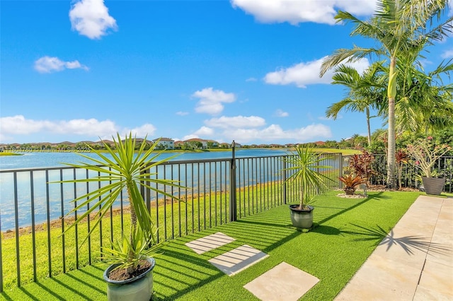 8575 Baypoint Cir, Parkland, FL 33076 - view of yard with a water view