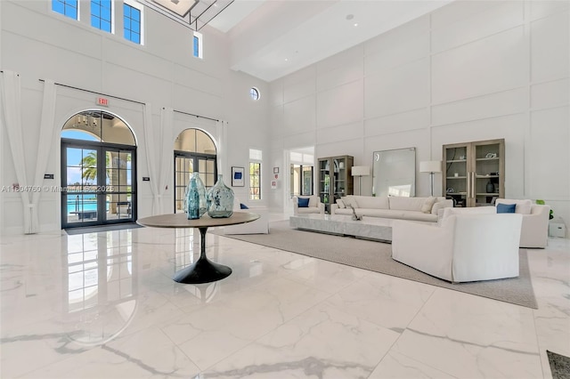 8575 Baypoint Cir, Parkland, FL 33076 - lobby with a towering ceiling