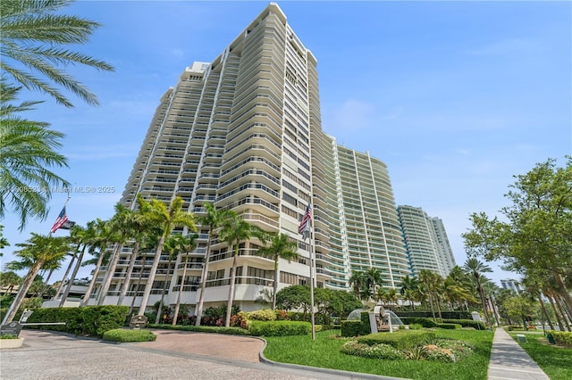 20185 E Country Club Dr Unit 505, Aventura, FL 33180 - view of property