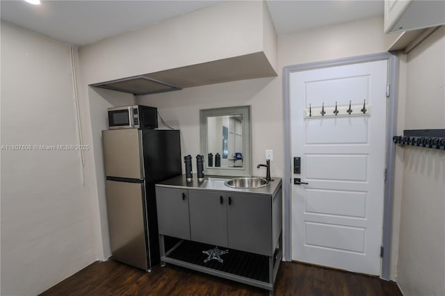 16401 SW 141st Ave, Miami, FL 33177 - kitchen featuring stainless steel appliances, a sink, and dark wood finished floors