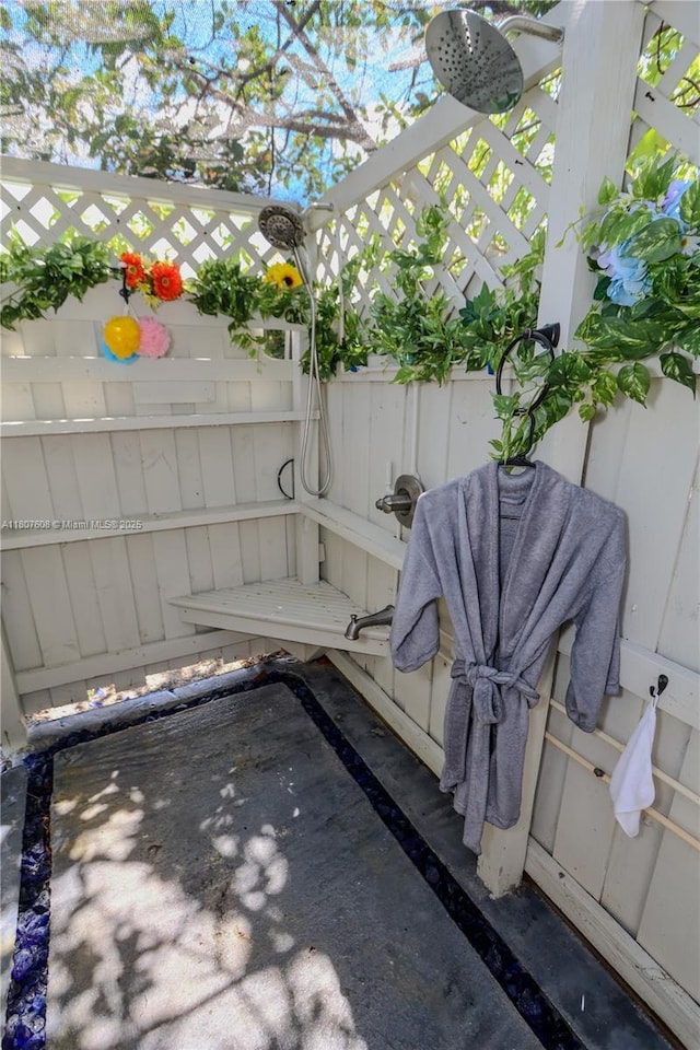 16401 SW 141st Ave, Miami, FL 33177 - view of patio / terrace