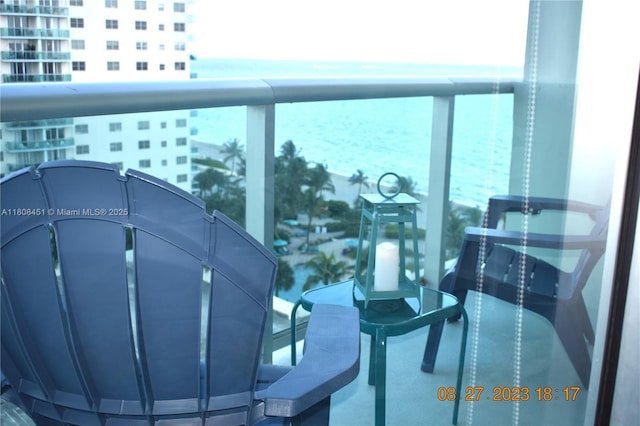 3901 S Ocean Dr Unit 11A, Hollywood, FL 33019 - balcony featuring a water view