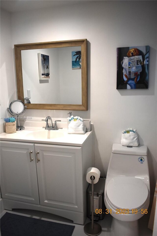 3901 S Ocean Dr Unit 11A, Hollywood, FL 33019 - bathroom with vanity and toilet