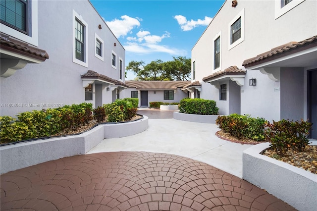 11604 NW 11th St, Pembroke Pines, FL 33026 - view of home's community with a patio