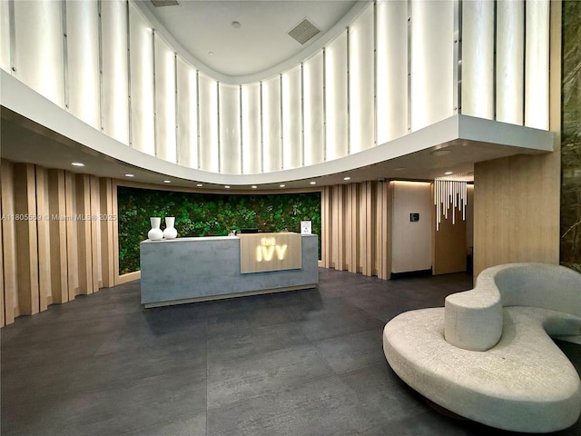 90 SW 3rd St Unit 1208, Miami, FL 33130 - community lobby with a towering ceiling and recessed lighting