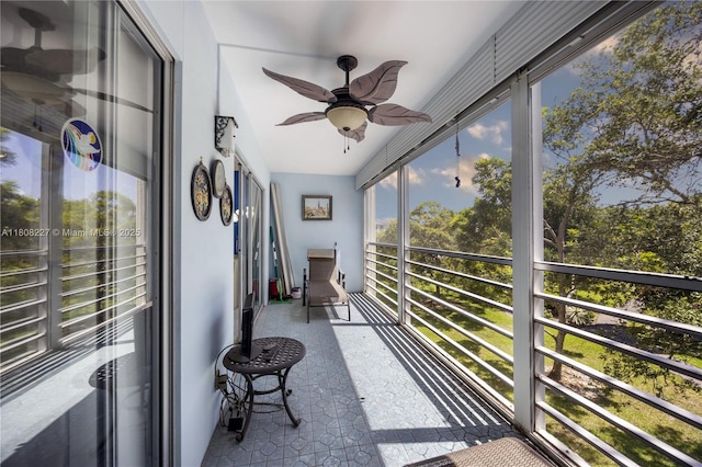 2504 Antigua Ter Unit O3, Coconut Creek, FL 33066 - sunroom / solarium featuring ceiling fan