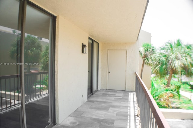 733 SE 1st Way Unit 206, Deerfield Beach, FL 33441 - view of balcony