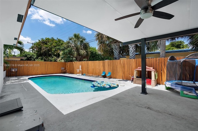 3201 NE 9th Ter, Pompano Beach, FL 33064 - view of pool featuring a patio, a fenced backyard, and a ceiling fan