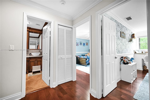 9866 SW 111th Ter, Miami, FL 33176 - hallway featuring hardwood / wood-style flooring and ornamental molding
