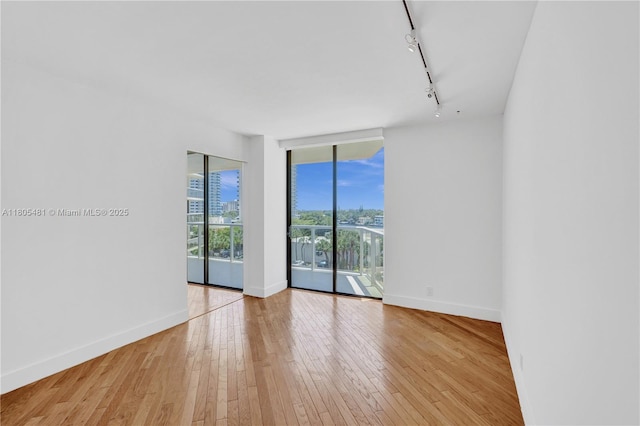 20281 E Country Club Dr Unit 412, Aventura, FL 33180 - photo 24