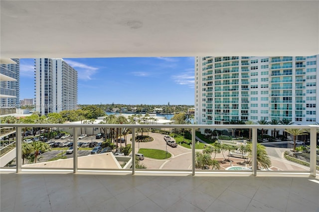 20281 E Country Club Dr Unit 412, Aventura, FL 33180 - photo 27
