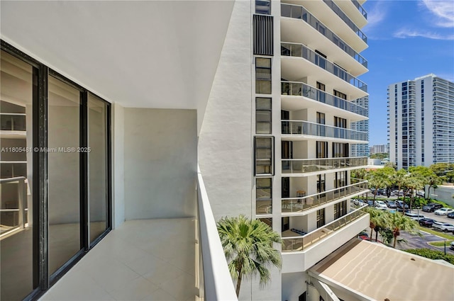 20281 E Country Club Dr Unit 412, Aventura, FL 33180 - photo 36