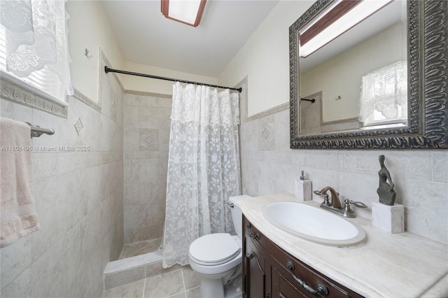 9362 NW 24th Pl, Sunrise, FL 33322 - full bath featuring vanity, tile walls, toilet, a tile shower, and tile patterned floors