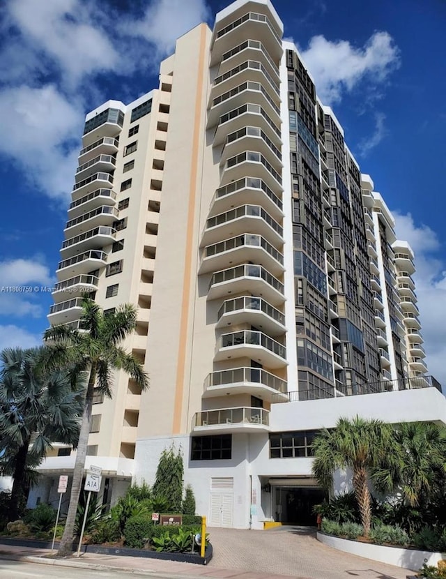 6423 Collins Ave Unit 1001, Miami Beach, FL 33141 - view of apartment building / complex