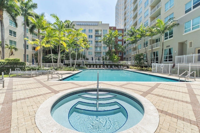 2001 Biscayne Blvd Unit 2308, Miami, FL 33137 - community pool featuring a community hot tub and a patio