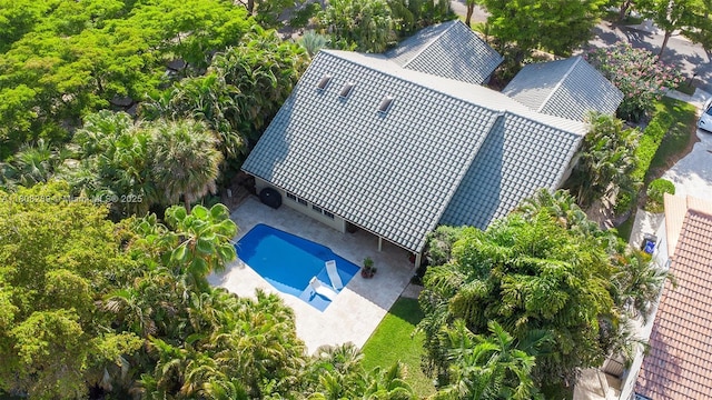 2215 SW 14th Pl, Boca Raton, FL 33486 - view of subject property featuring a pool